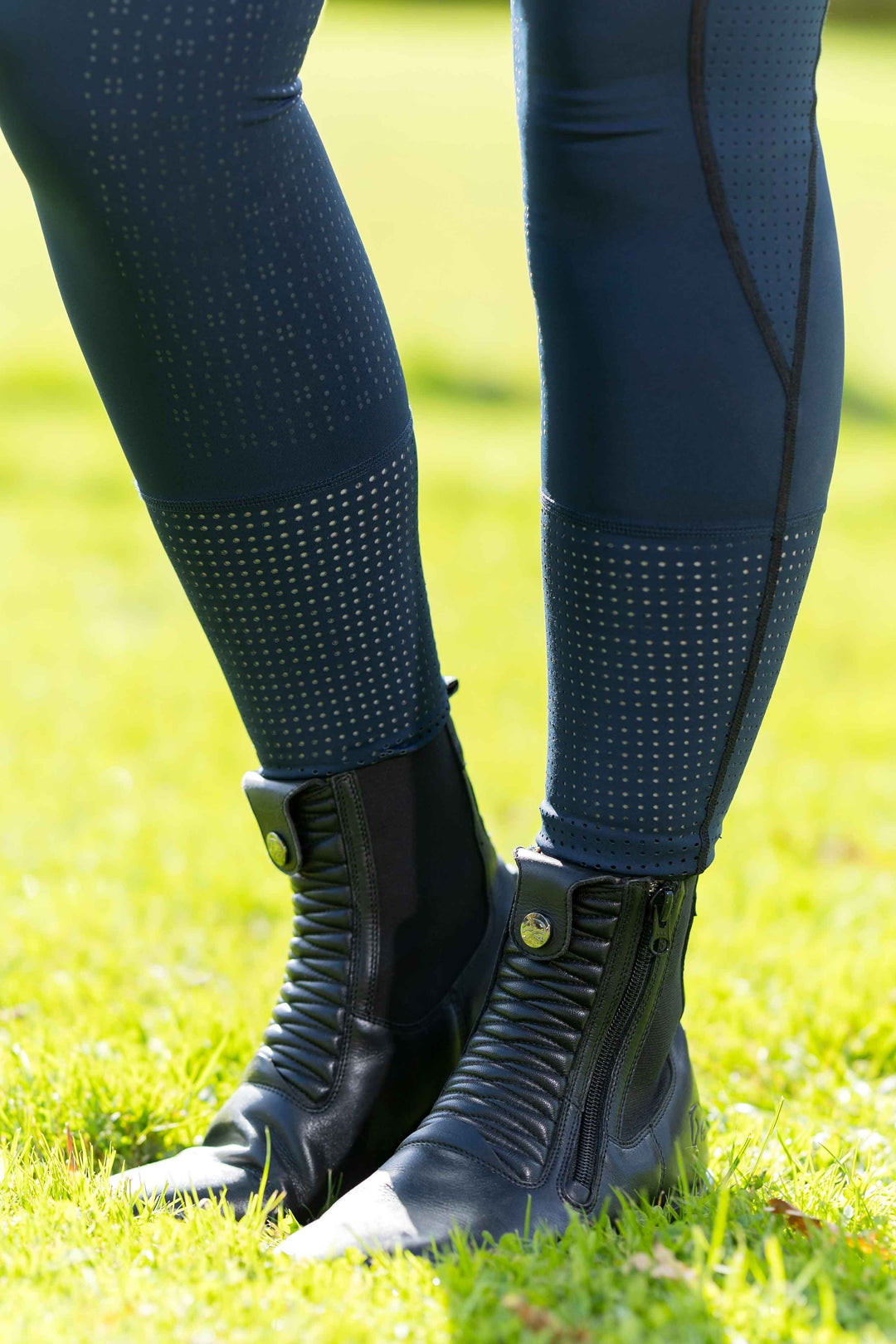 HKM Juna Riding Tights with Full Silicone Seat, Phone Pocket & Belt Loops - Navy